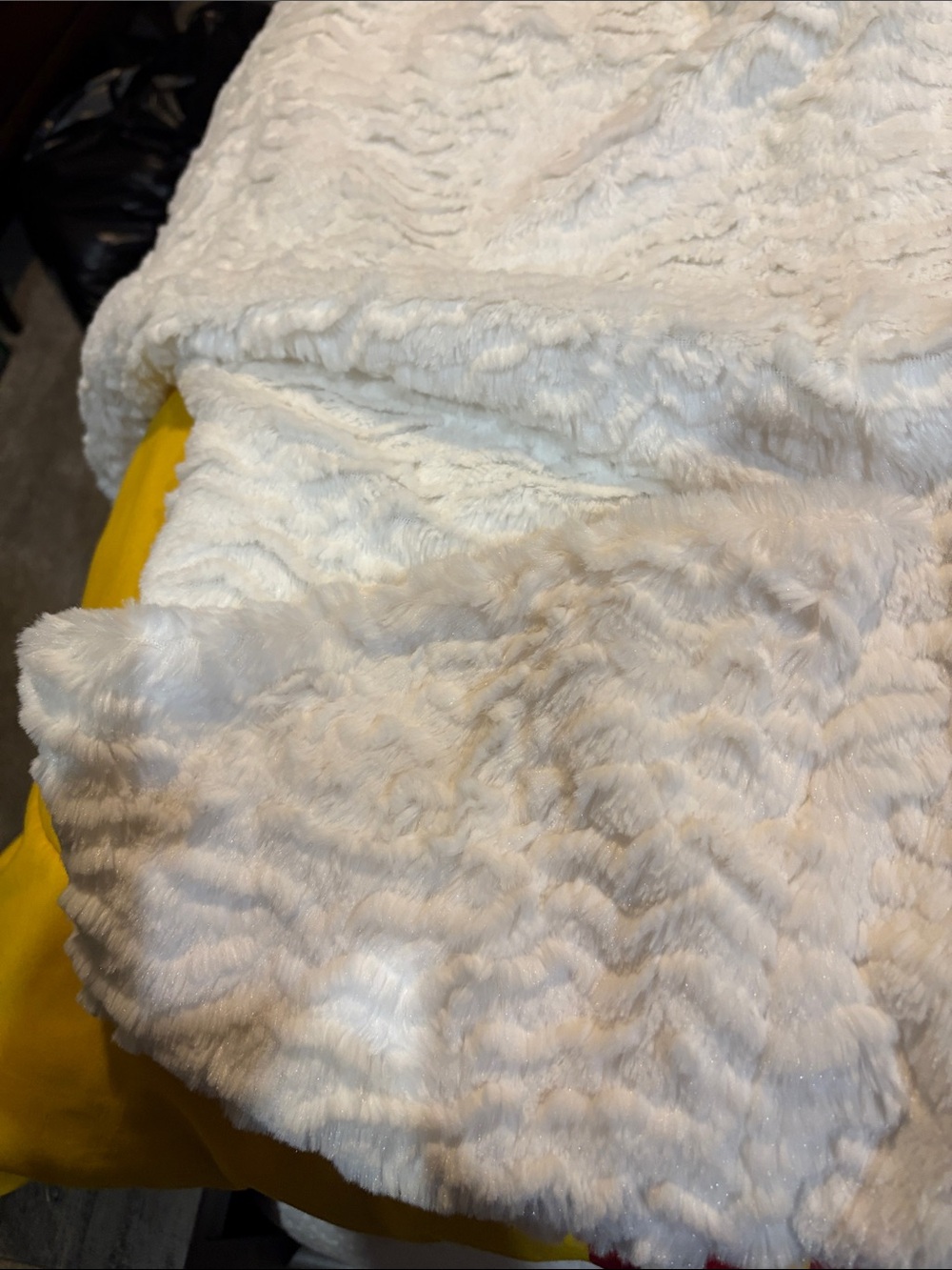 White Faux Fur Shawl Collar Jacket - Women like black jacket. Jolt size large - Picture 14 of 15